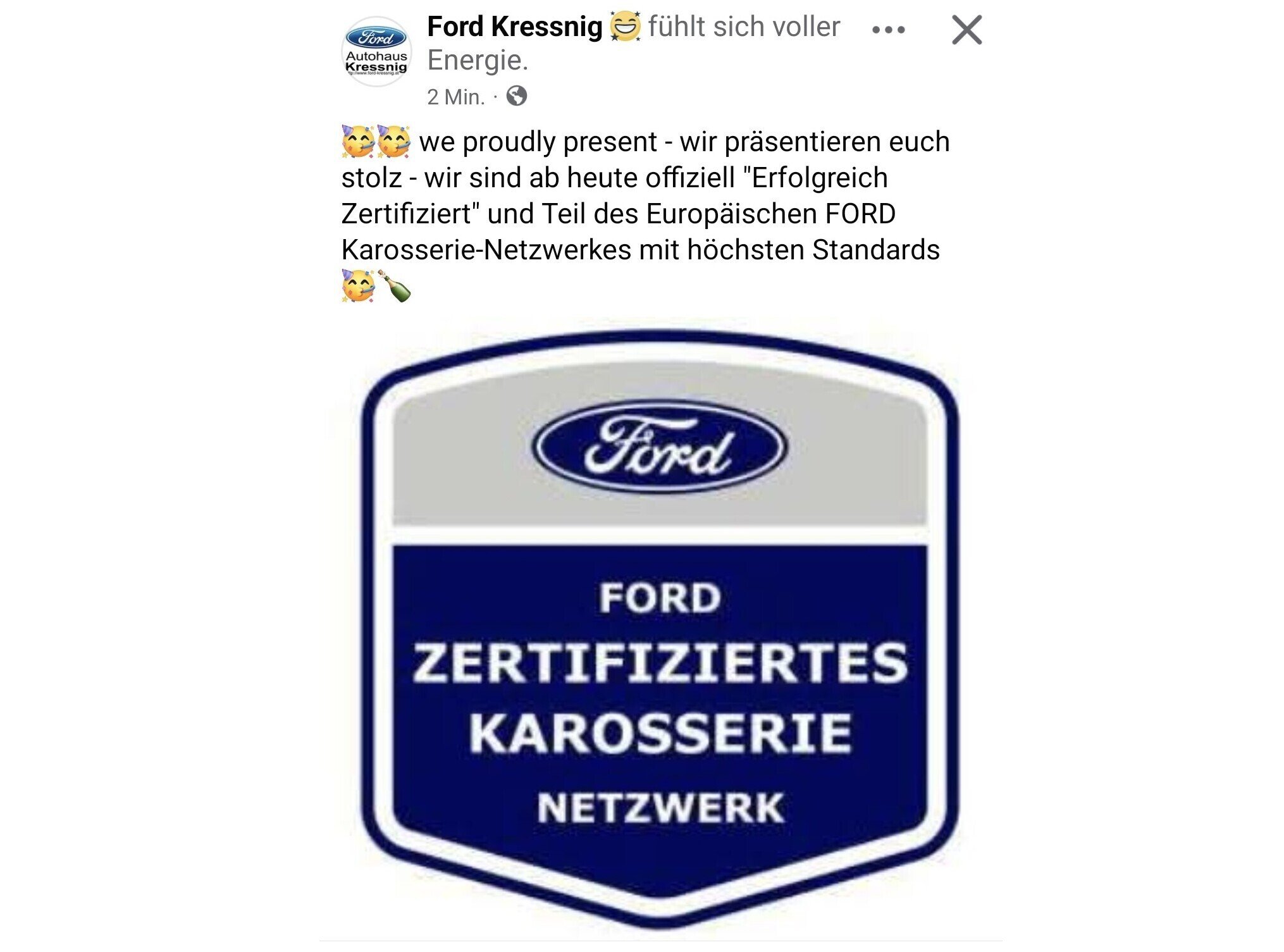 Offizielles Logo von Ford zur Zertifizierung des Karosserie-Netzwerks mit höchsten Standards.